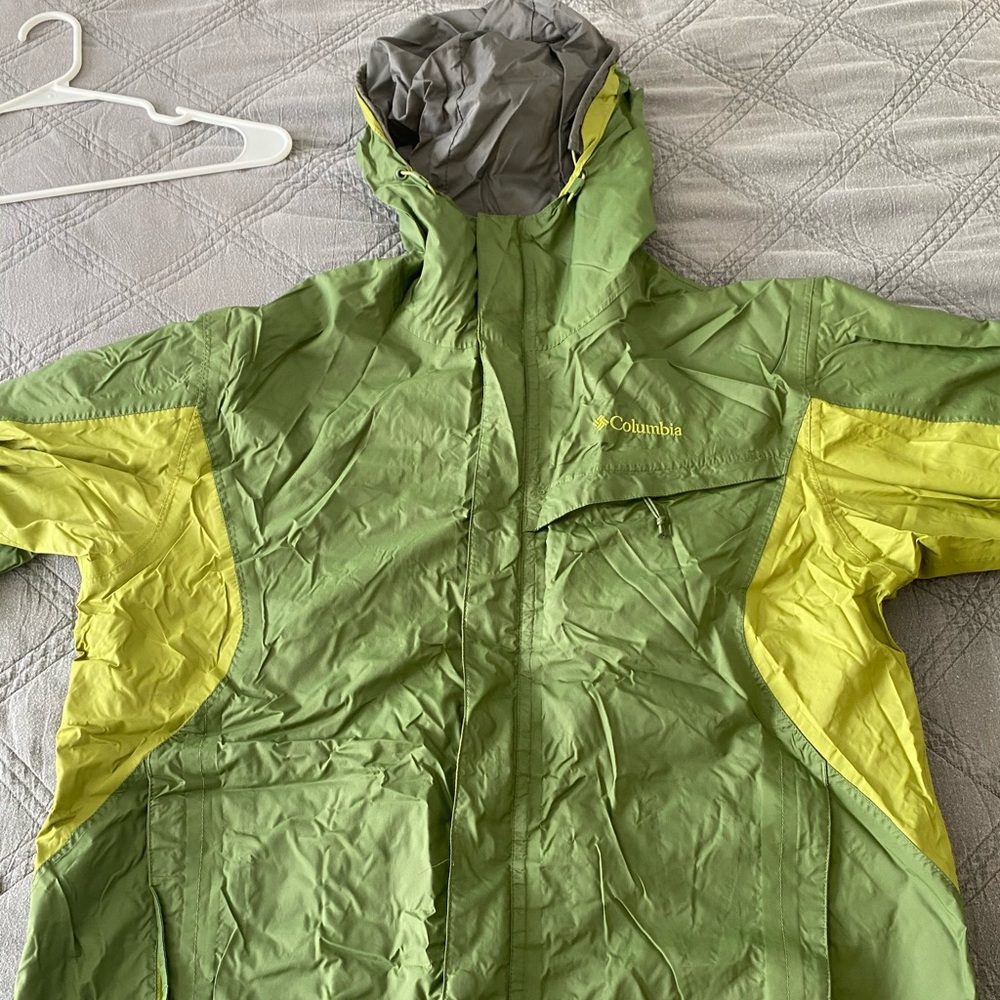 Columbia Rain Jacket